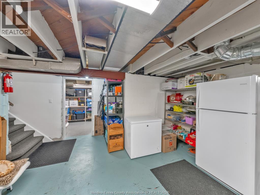 Photo 36 of 4345 Pleasant Place, Windsor ON
