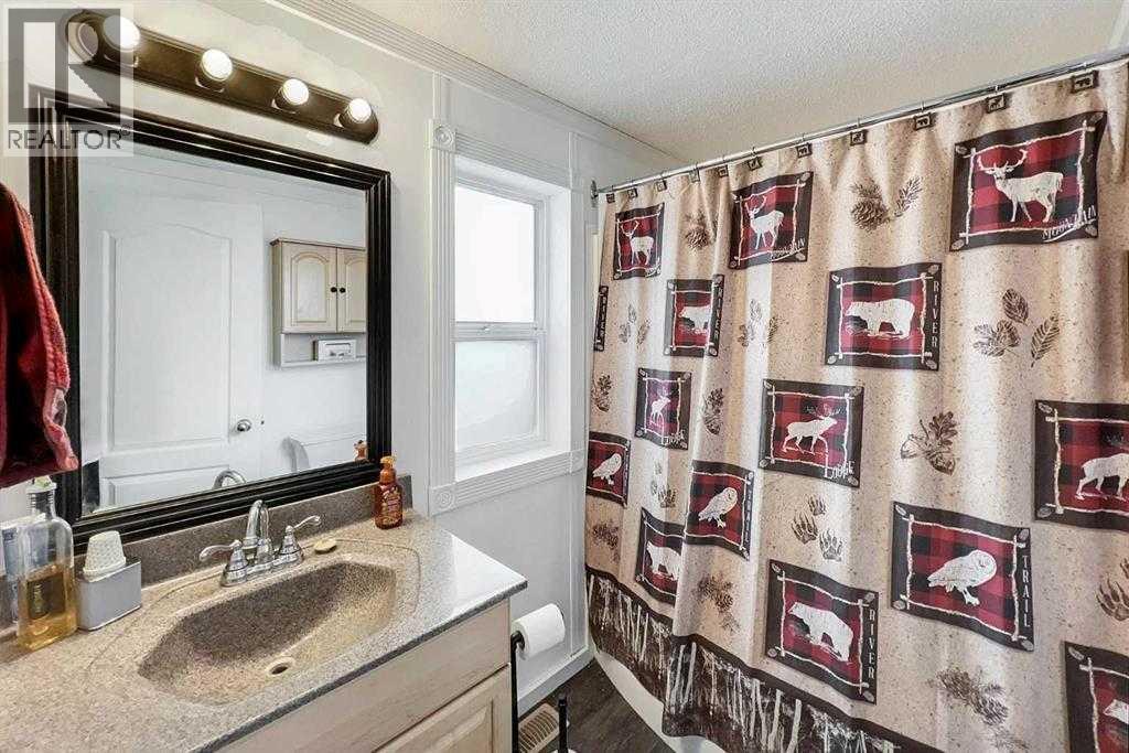 Photo 7 of 268 Harpe Way, Fort Mcmurray AB