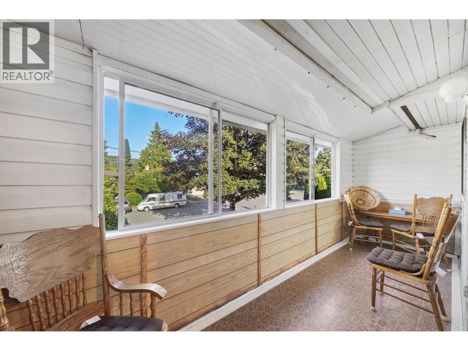 Photo 25 of 567 Clare Avenue, Burnaby BC