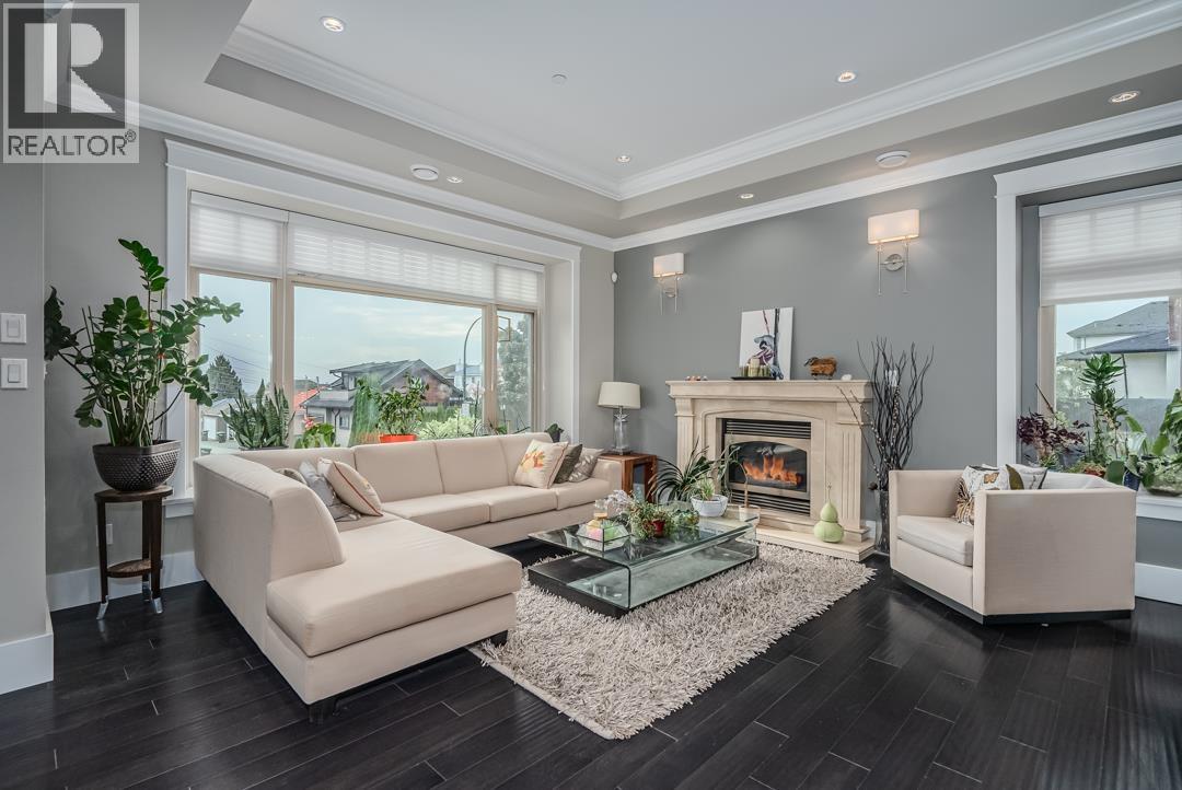Photo 3 of 1507 E 55th Avenue, Vancouver BC