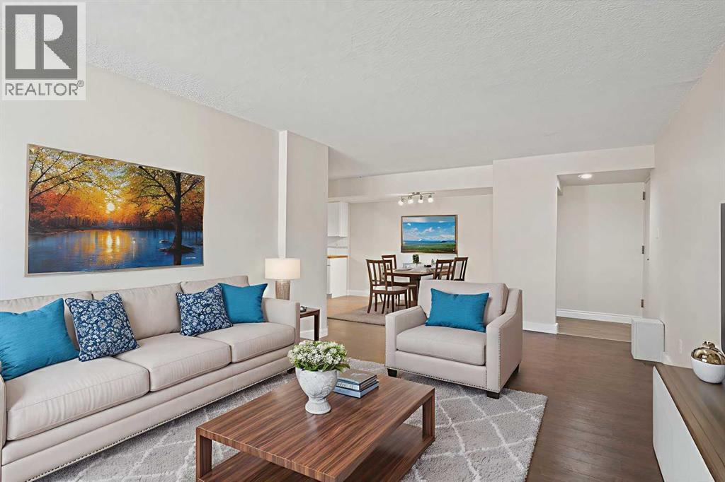 Single Family House for Sale in   A Street SW Kingsland Calgary 