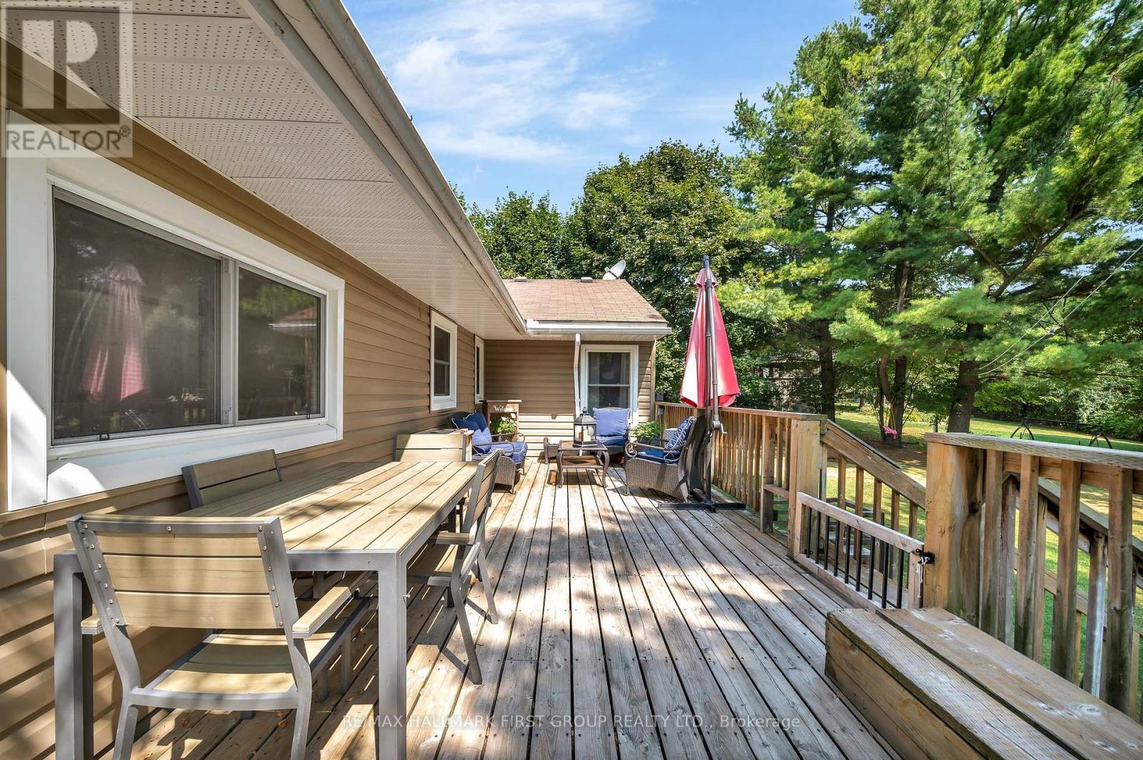 Photo 32 of 4073 Burnham Street N, Hamilton Township ON