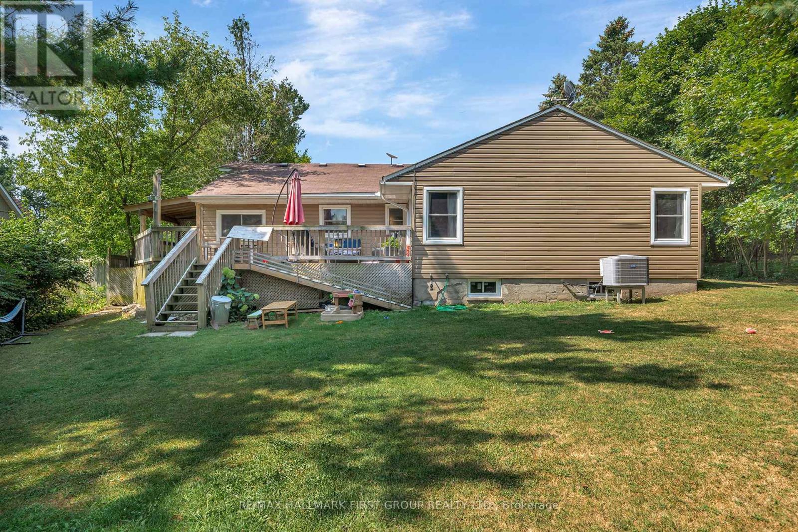 Photo 35 of 4073 Burnham Street N, Hamilton Township ON
