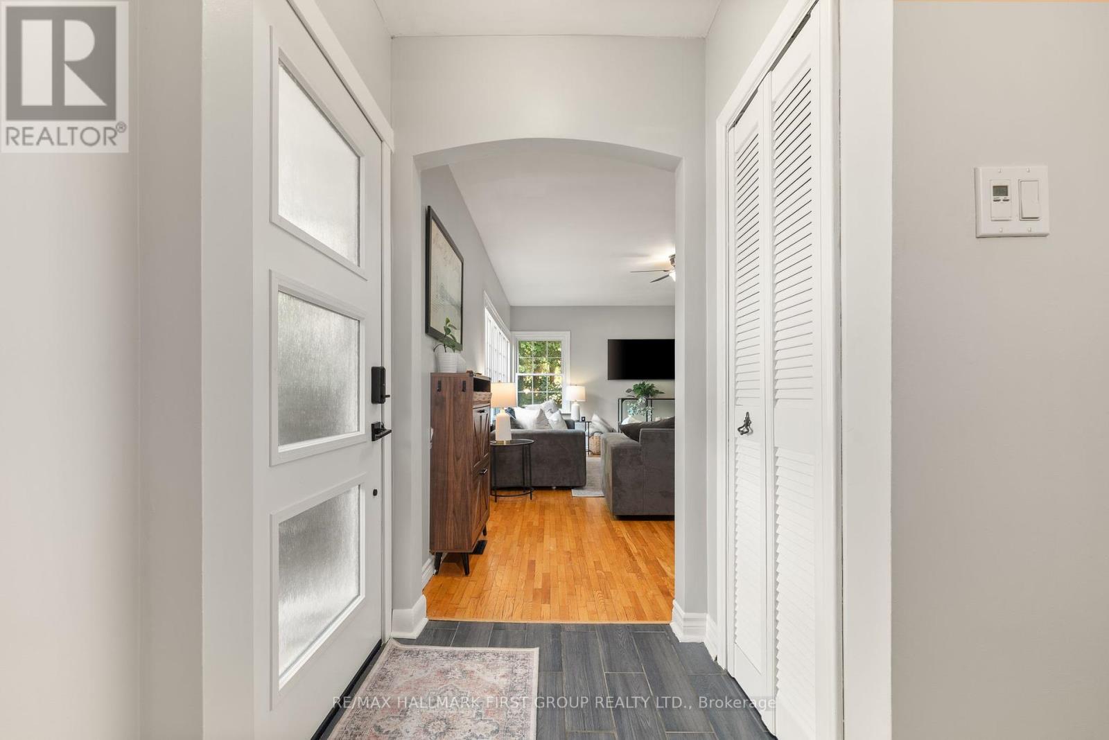 Photo 4 of 4073 Burnham Street N, Hamilton Township ON
