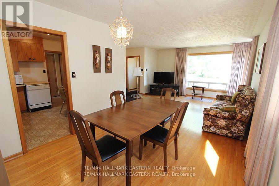 Photo 8 of 66 Margaret Street, Trent Hills ON