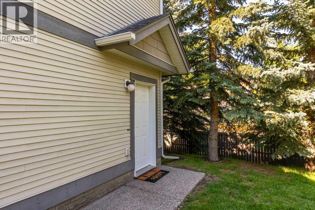 Single Family House for Sale in  Cedarwood Lane SW Cedarbrae Calgary 