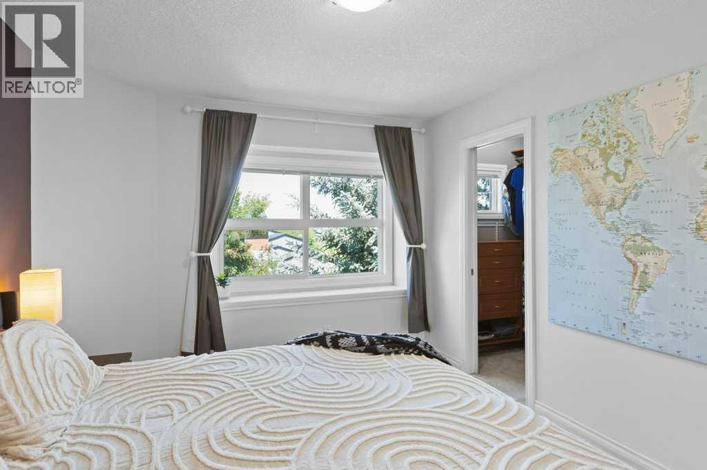 Single Family House for Sale in  Cedarwood Lane SW Cedarbrae Calgary 