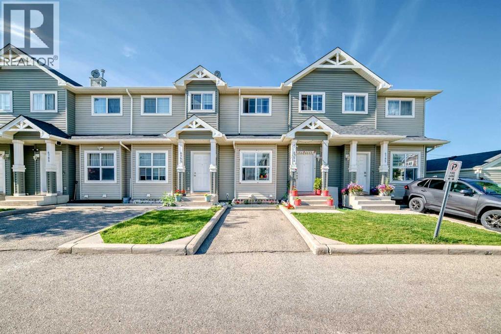 Single Family House for Sale in   Tarawood Lane NE Taradale Calgary 