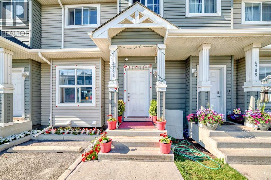 Single Family House for Sale in   Tarawood Lane NE Taradale Calgary 