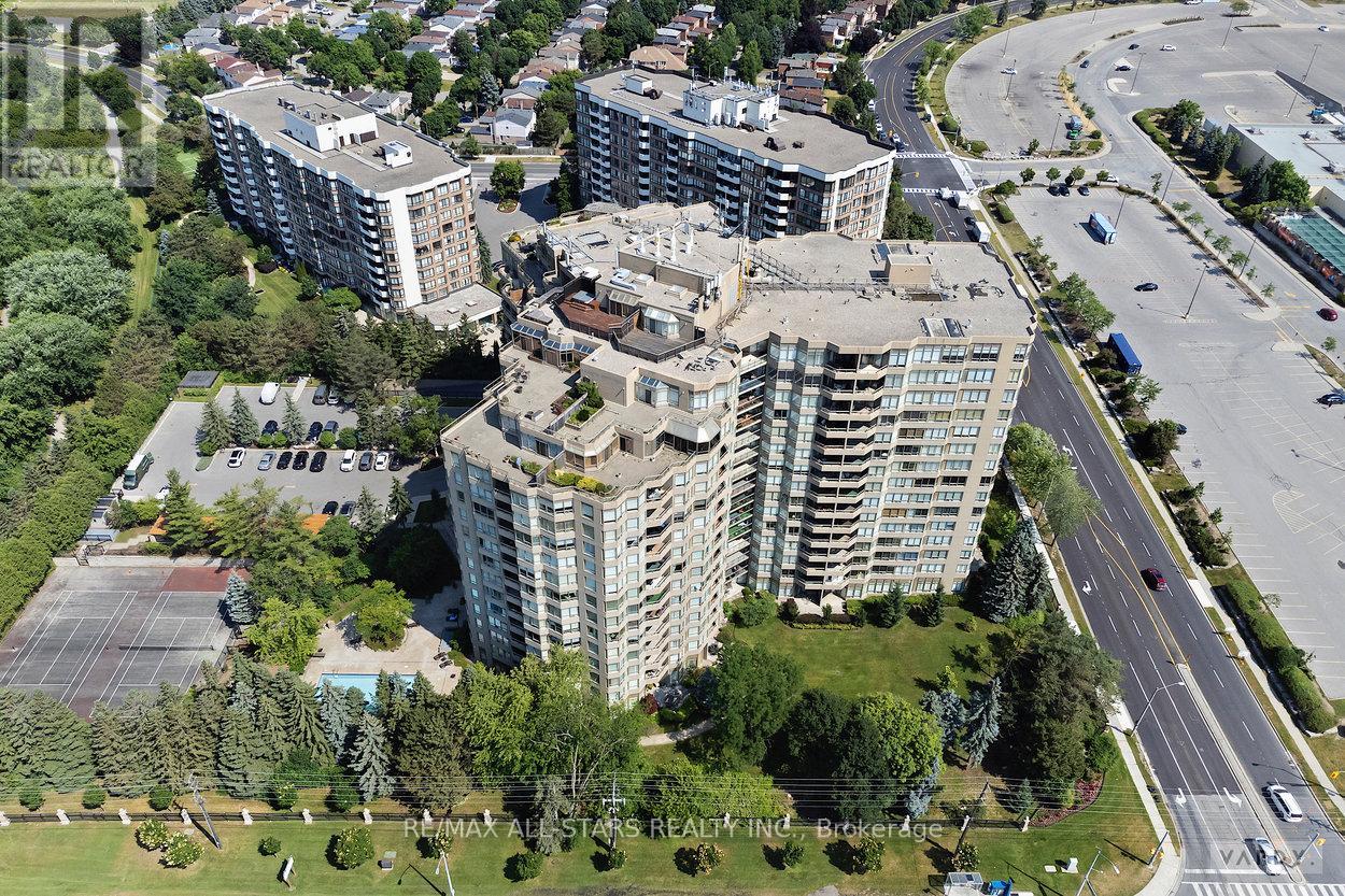Photo 39 of 404 610 Bullock Drive, Markham ON