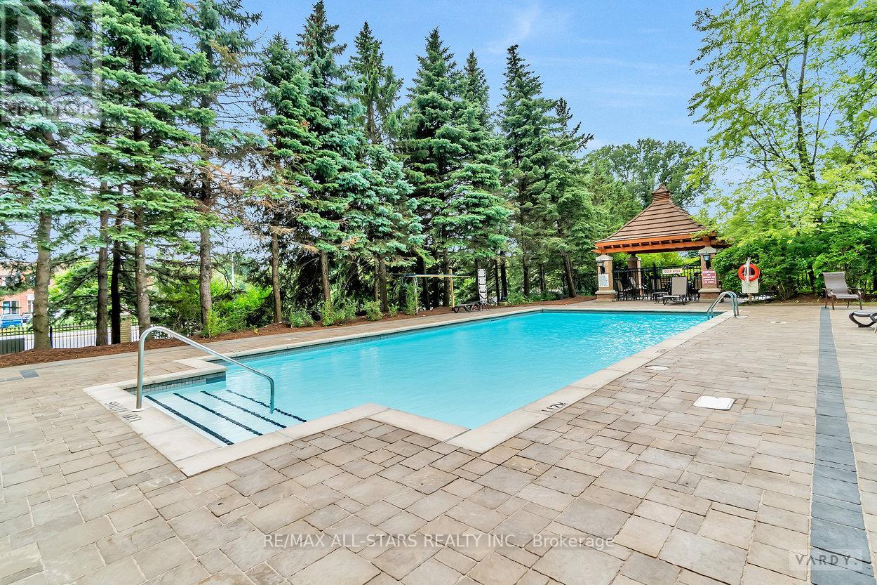 Photo 47 of 404 610 Bullock Drive, Markham ON