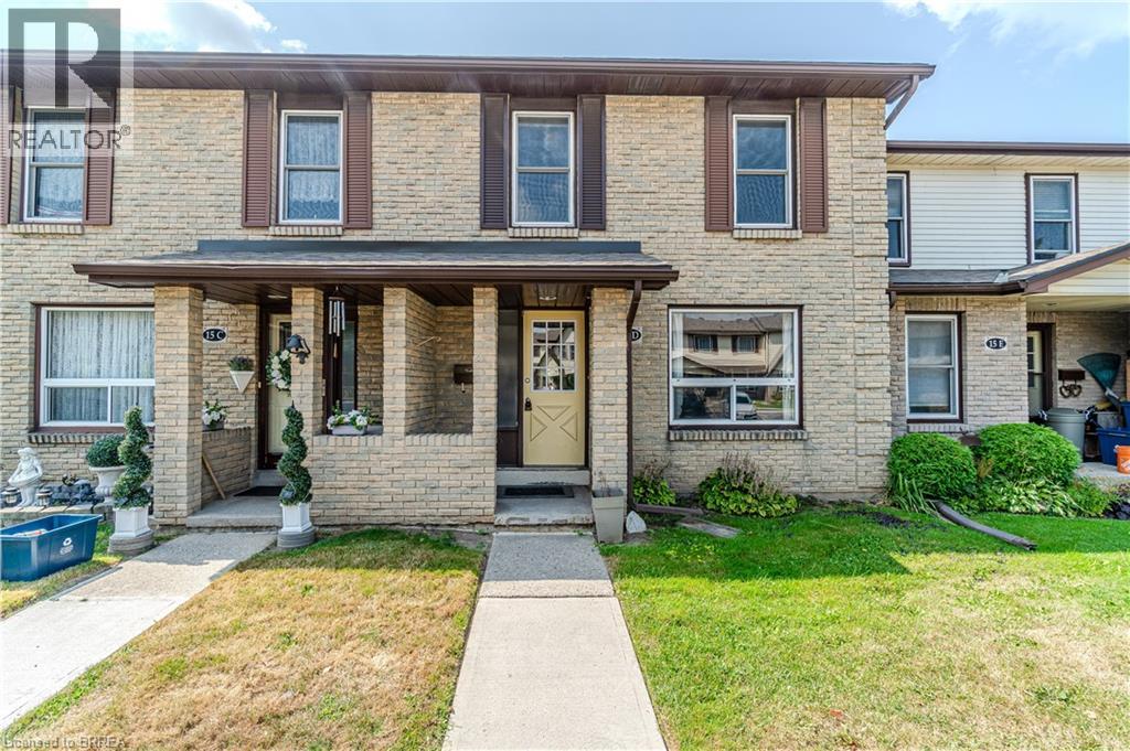 Photo 1 of 15 Centennial Drive Unit D, Brantford ON