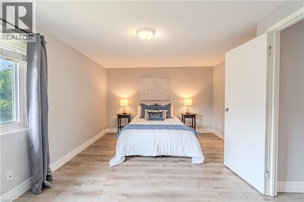Photo 22 of 15 Centennial Drive Unit D, Brantford ON