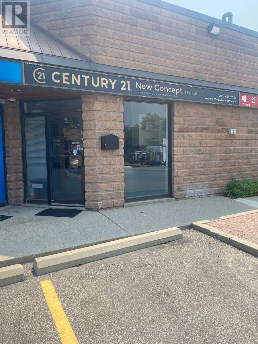 Photo 2 of 2 257 Dundas Street, Mississauga ON