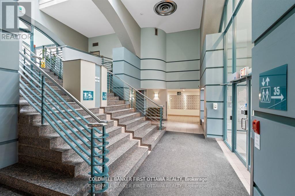 Photo 7 of 410 35 Holland Avenue, Ottawa ON