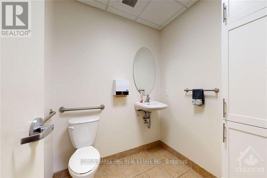 Photo 12 of 300 500 Lacolle Way, Ottawa ON
