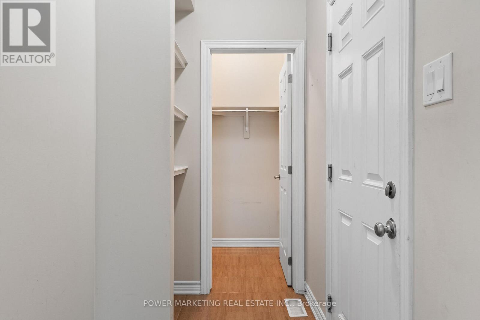Photo 31 of 326 Sweetclover Way, Ottawa ON