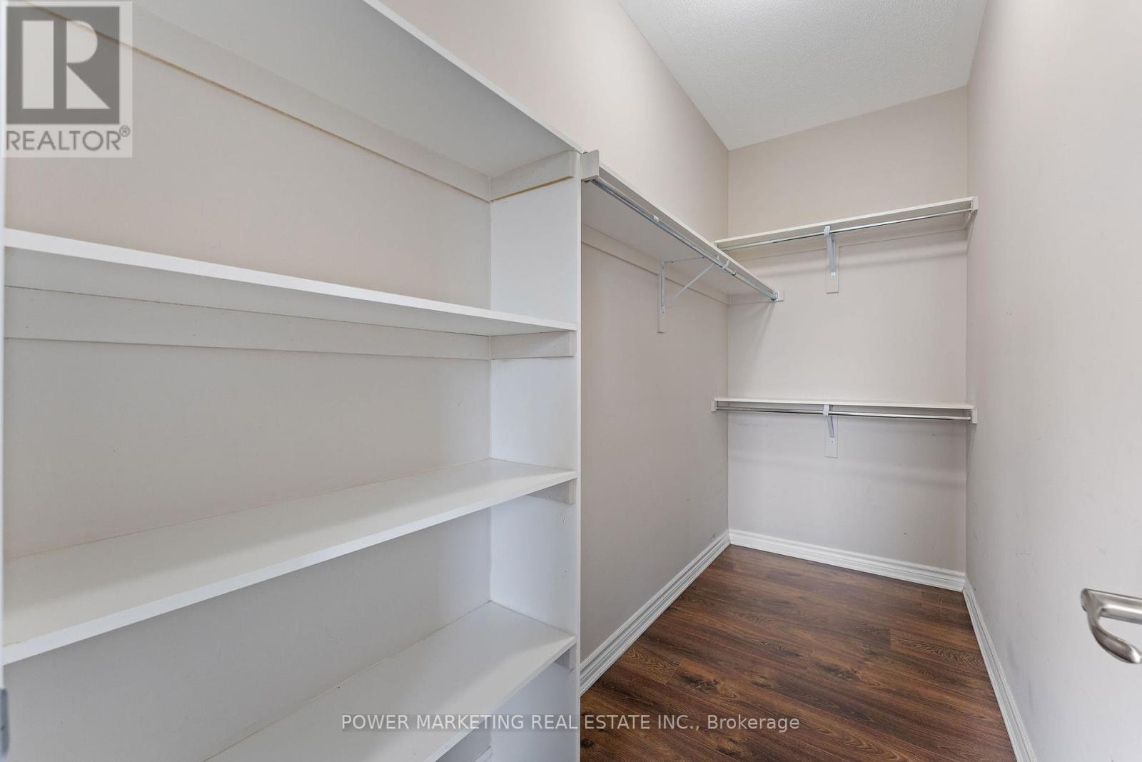 Photo 32 of 326 Sweetclover Way, Ottawa ON