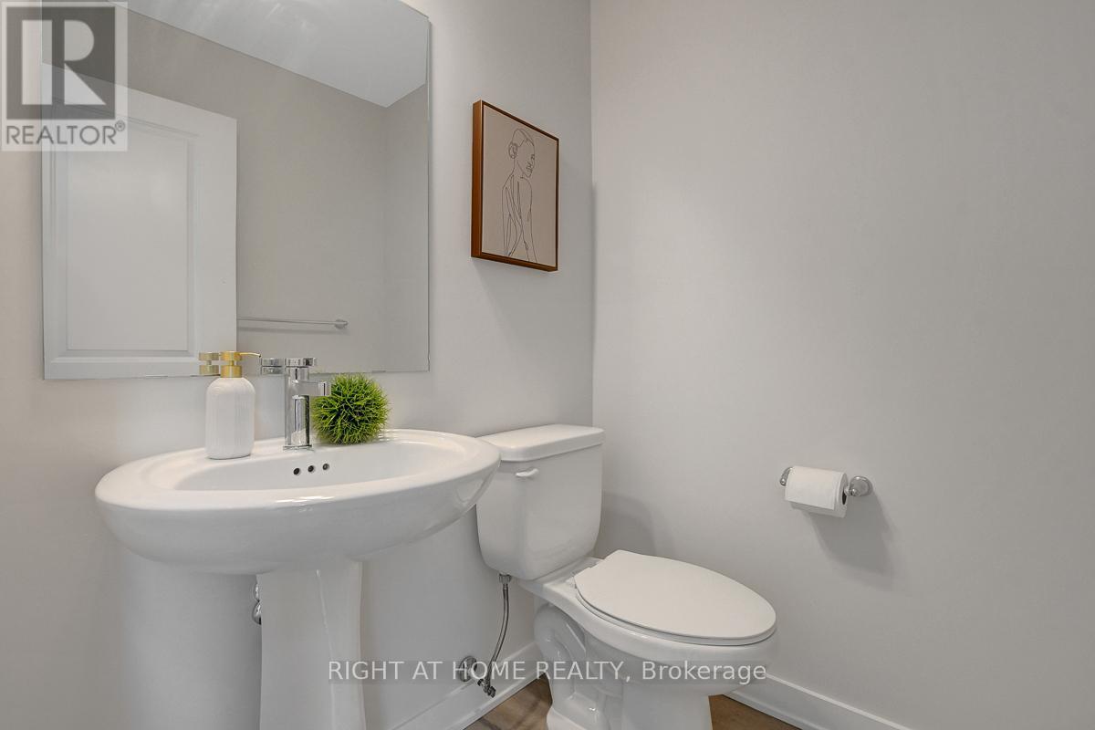 Photo 8 of 88 Esban Drive, Ottawa ON
