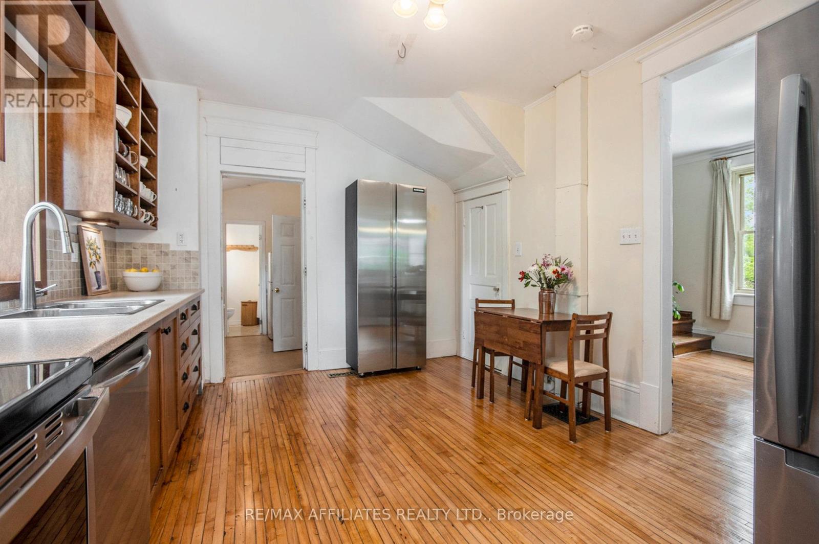 Photo 11 of 1104 County 16 Road, Merrickvillewolford ON