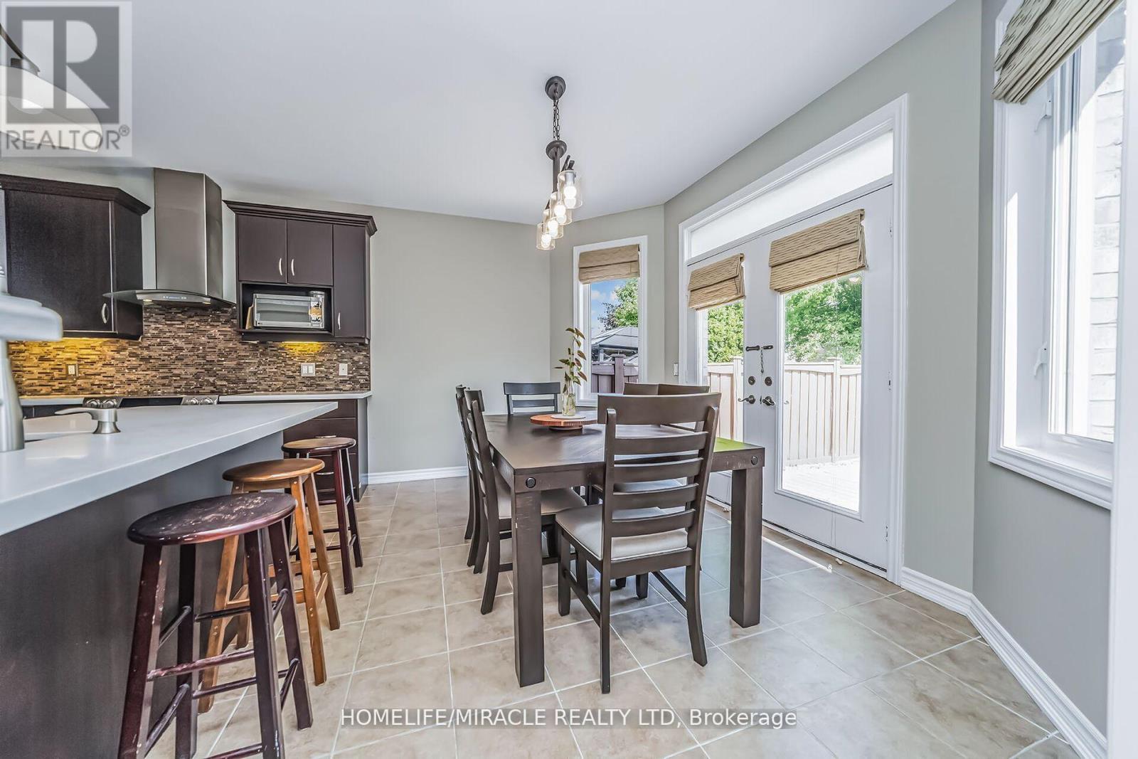 Photo 10 of 3 Losino Street, Caledon ON