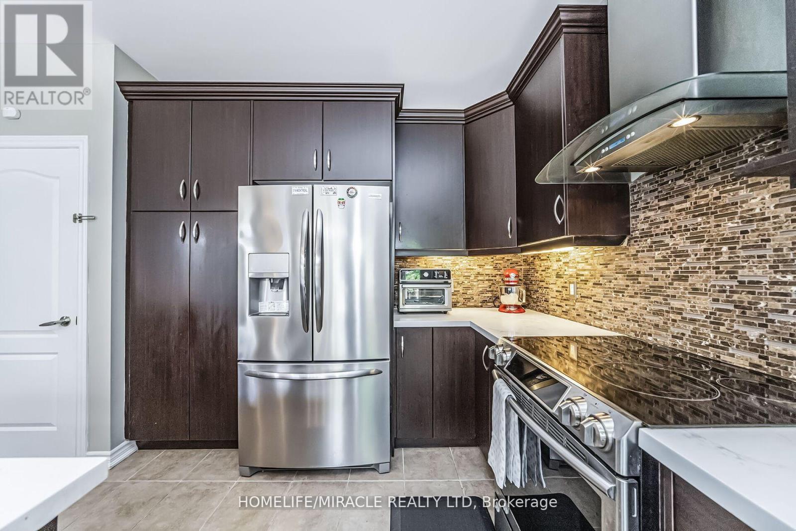 Photo 14 of 3 Losino Street, Caledon ON