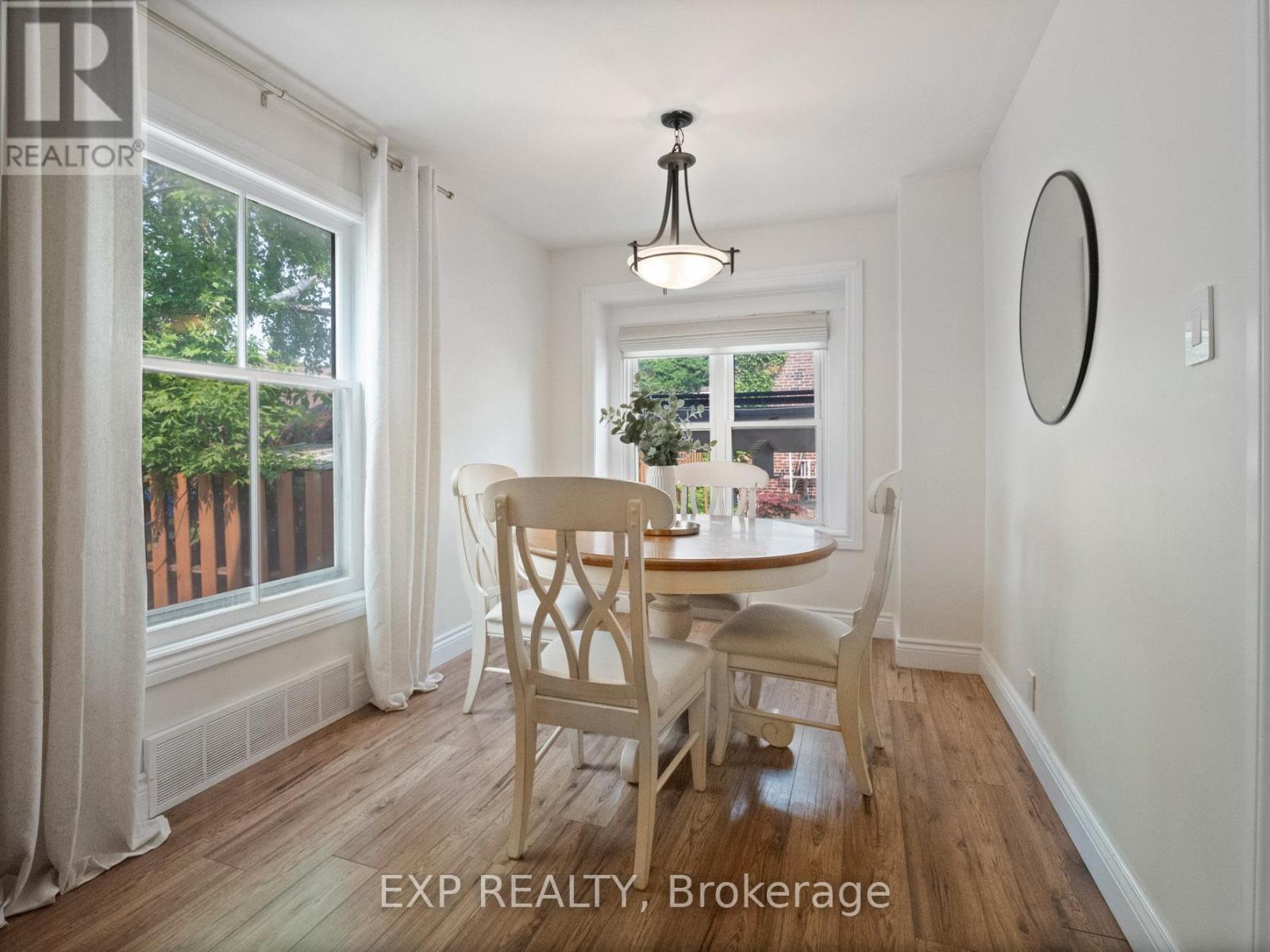Photo 10 of 4 Wiley Street, St Catharines ON