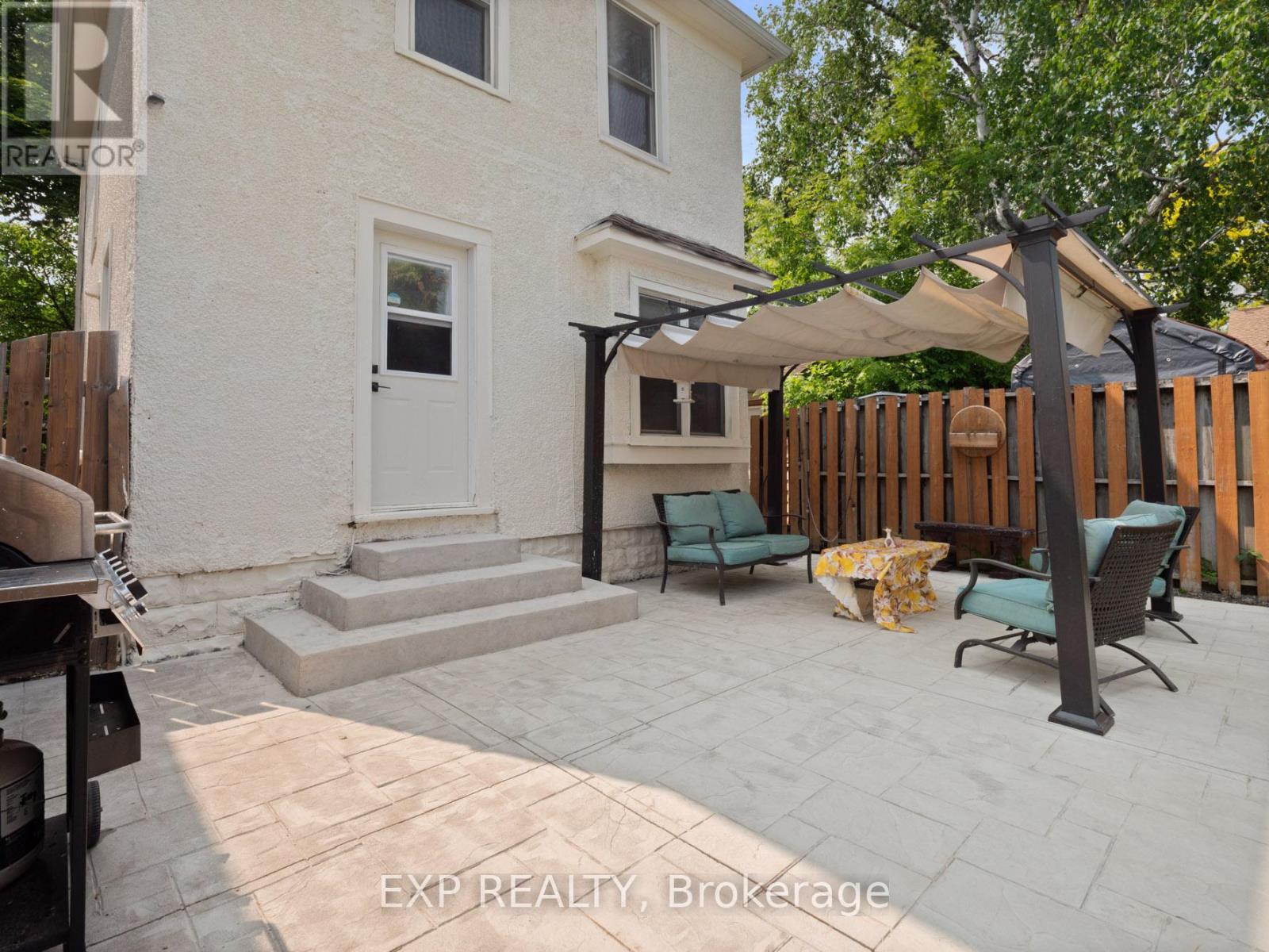 Photo 21 of 4 Wiley Street, St Catharines ON