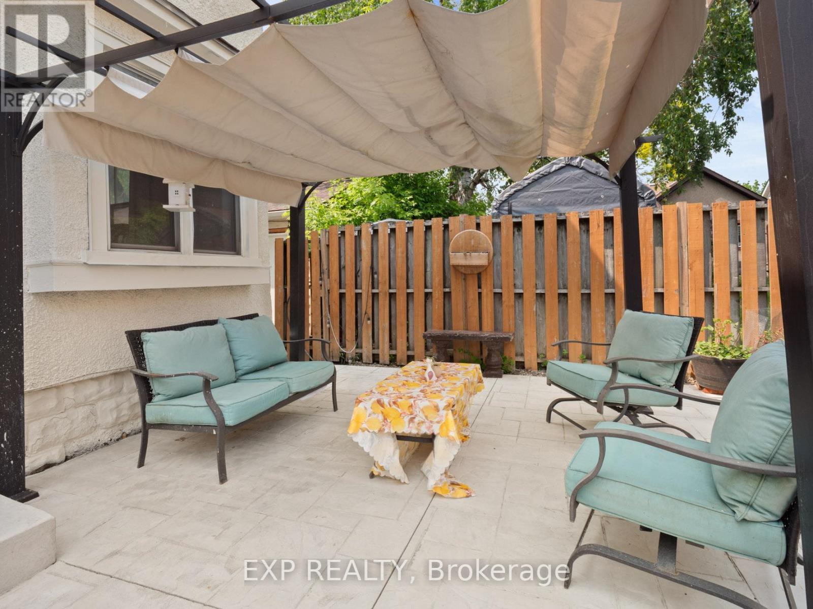 Photo 22 of 4 Wiley Street, St Catharines ON