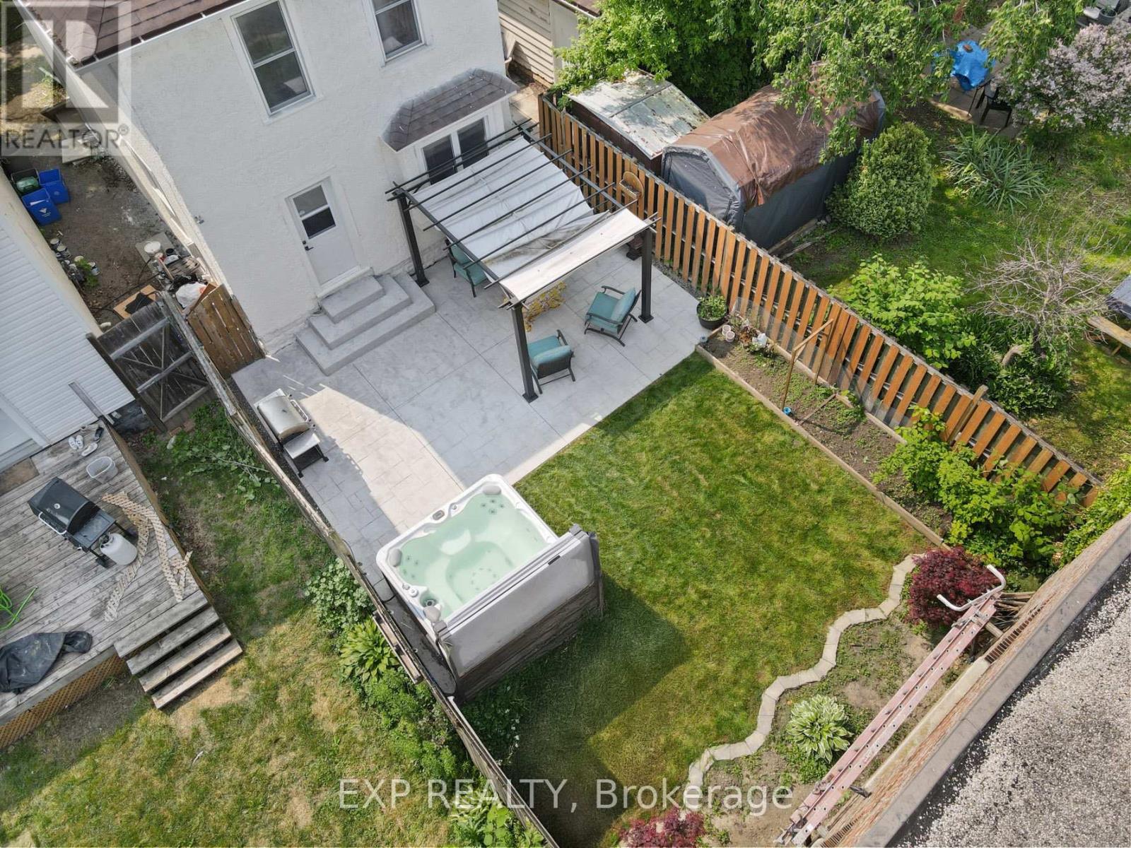 Photo 28 of 4 Wiley Street, St Catharines ON