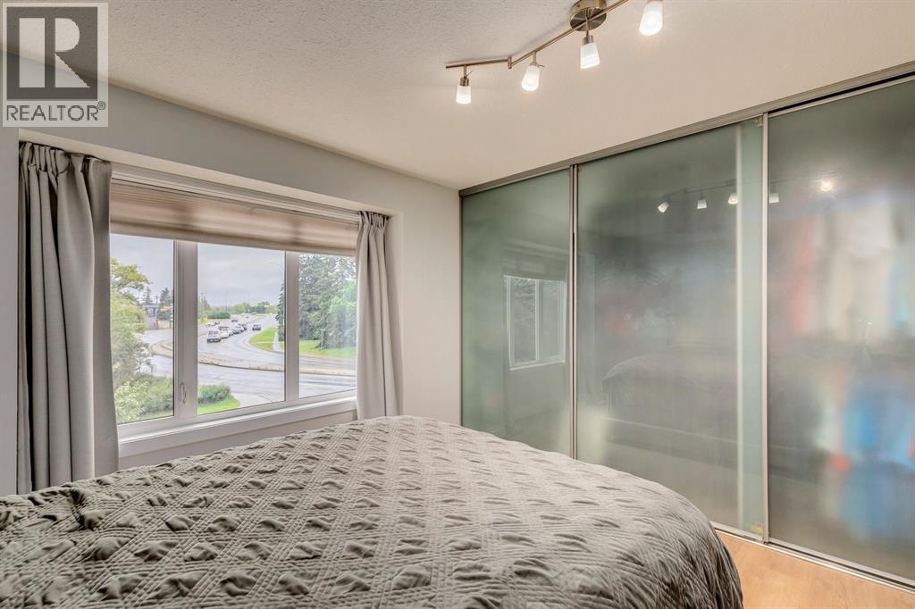 Single Family House for Sale in  Killarney Glen Court SW Killarney/Glengarry Calgary 