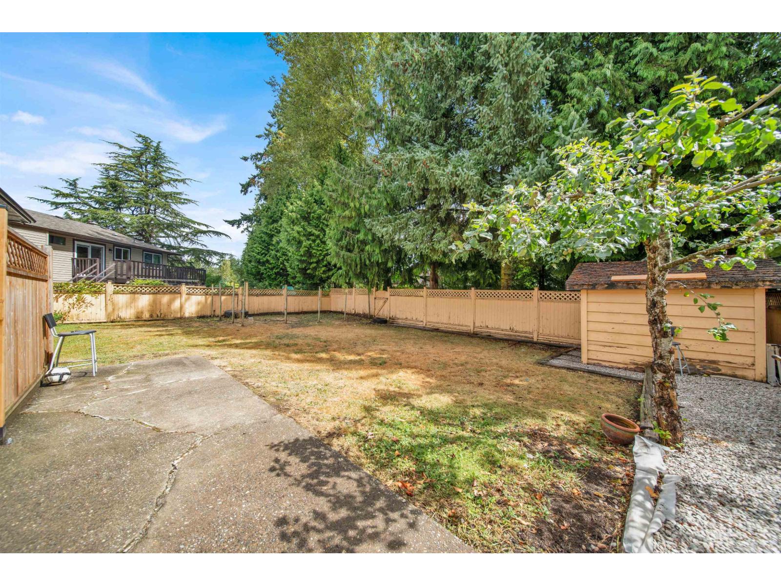 Photo 13 of 6324 130 B Street, Surrey BC