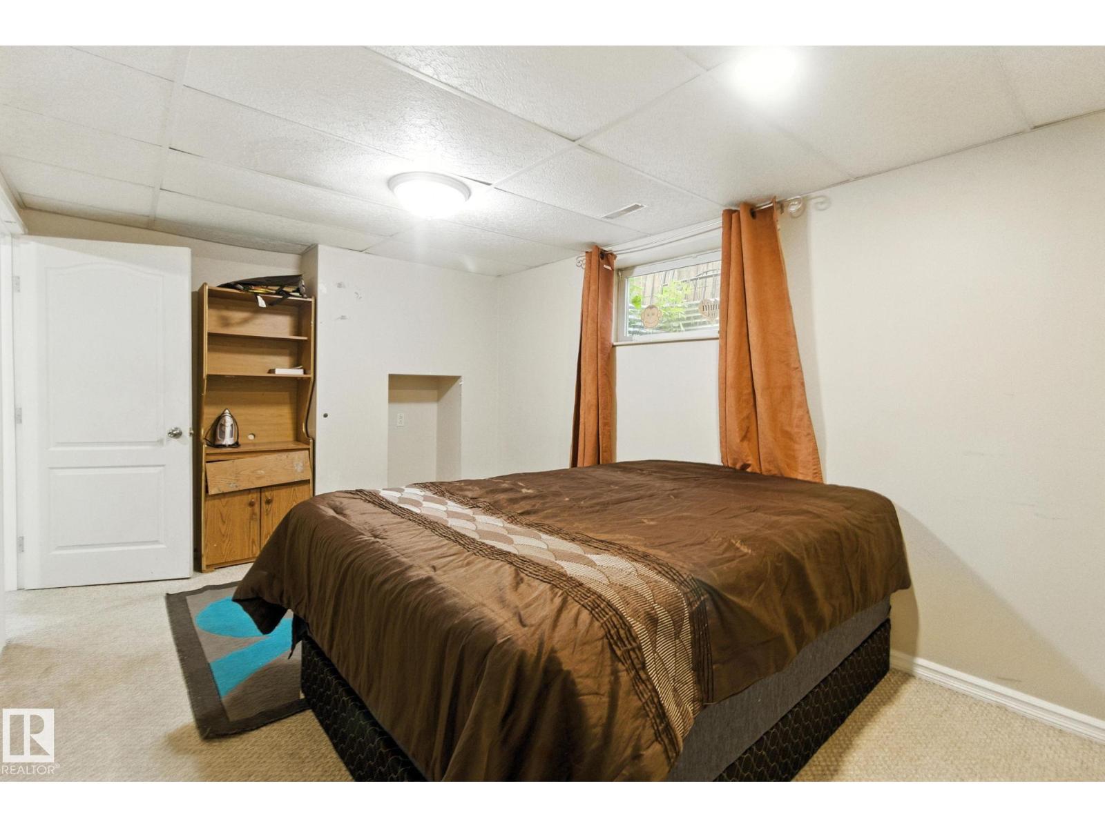 Photo 41 of 3368 24 Av Nw, Edmonton AB