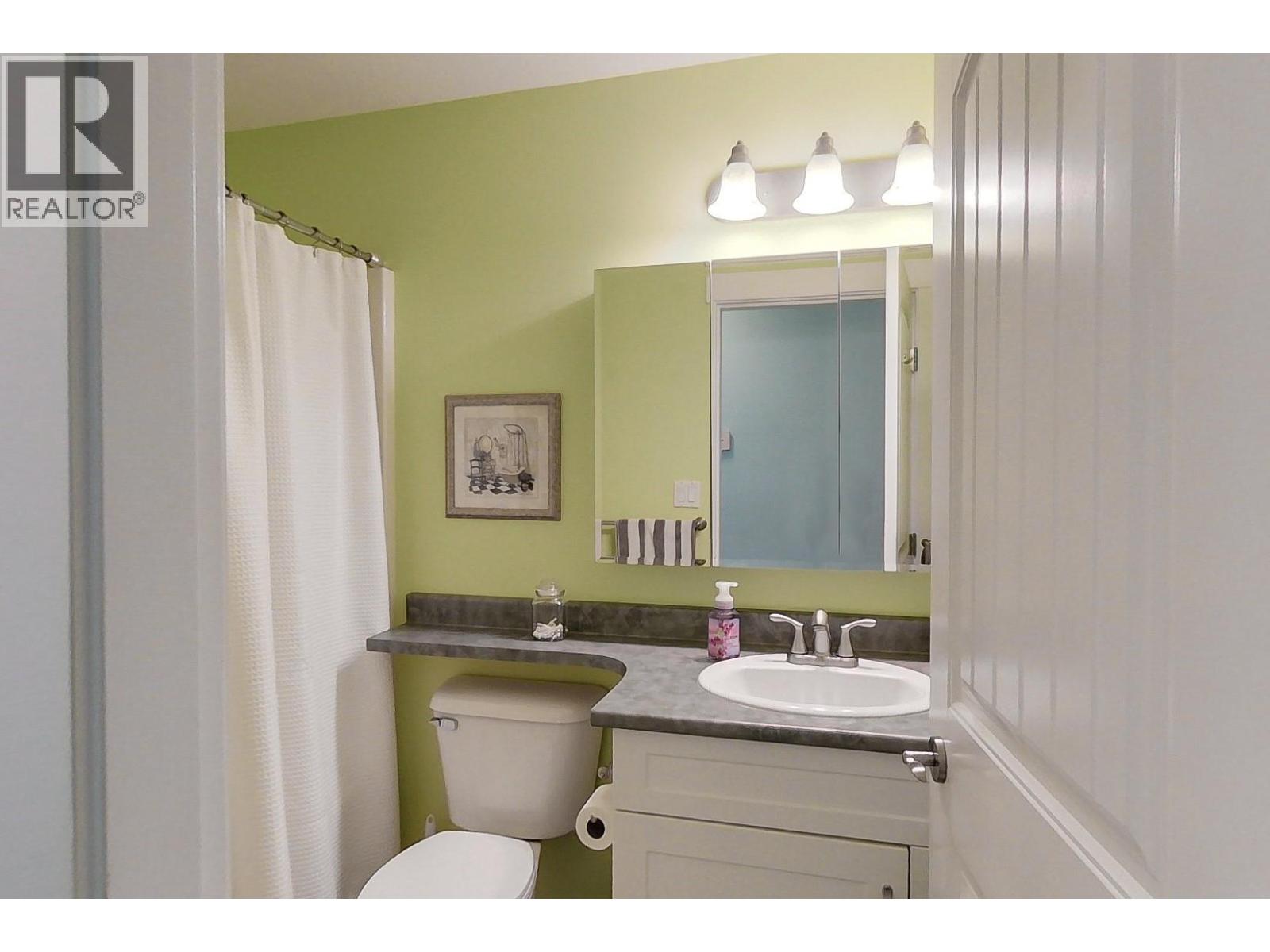  683 Cougar Street, Vernon