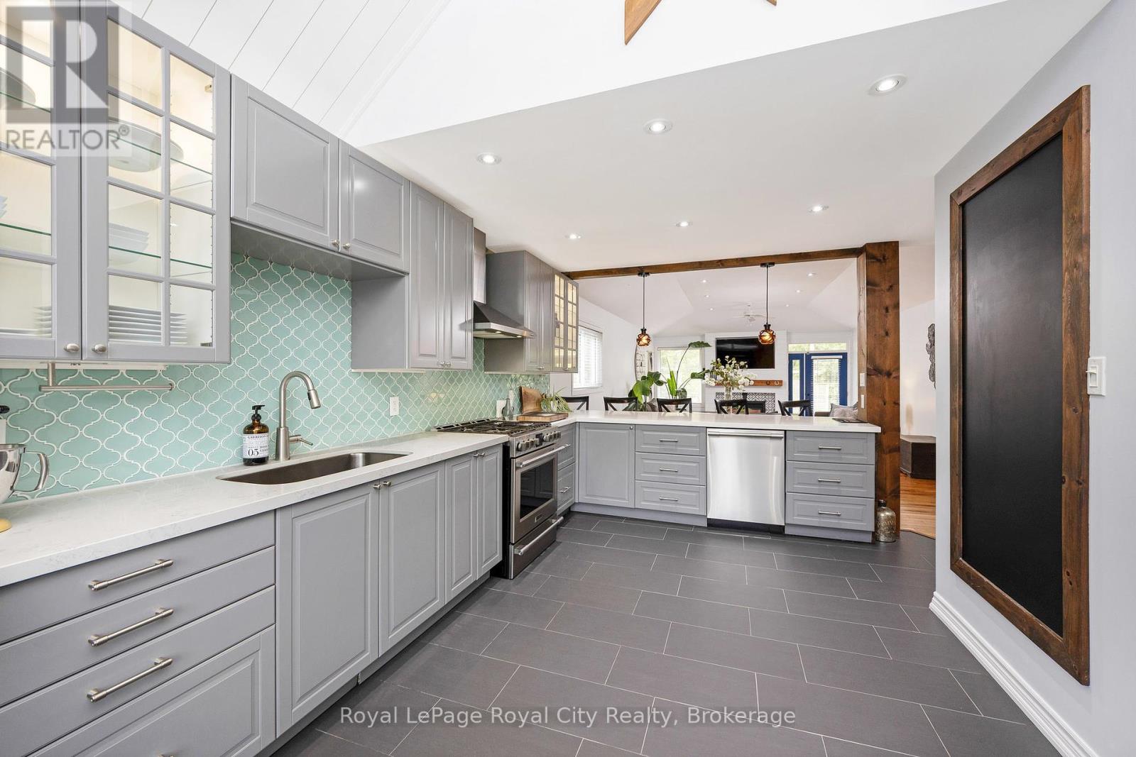 Photo 13 of 109 Maclennan Street, Guelph Eramosa ON