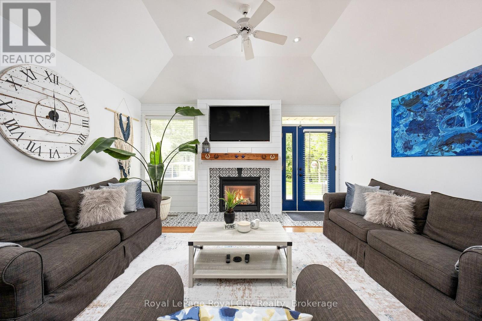 Photo 6 of 109 Maclennan Street, Guelph Eramosa ON