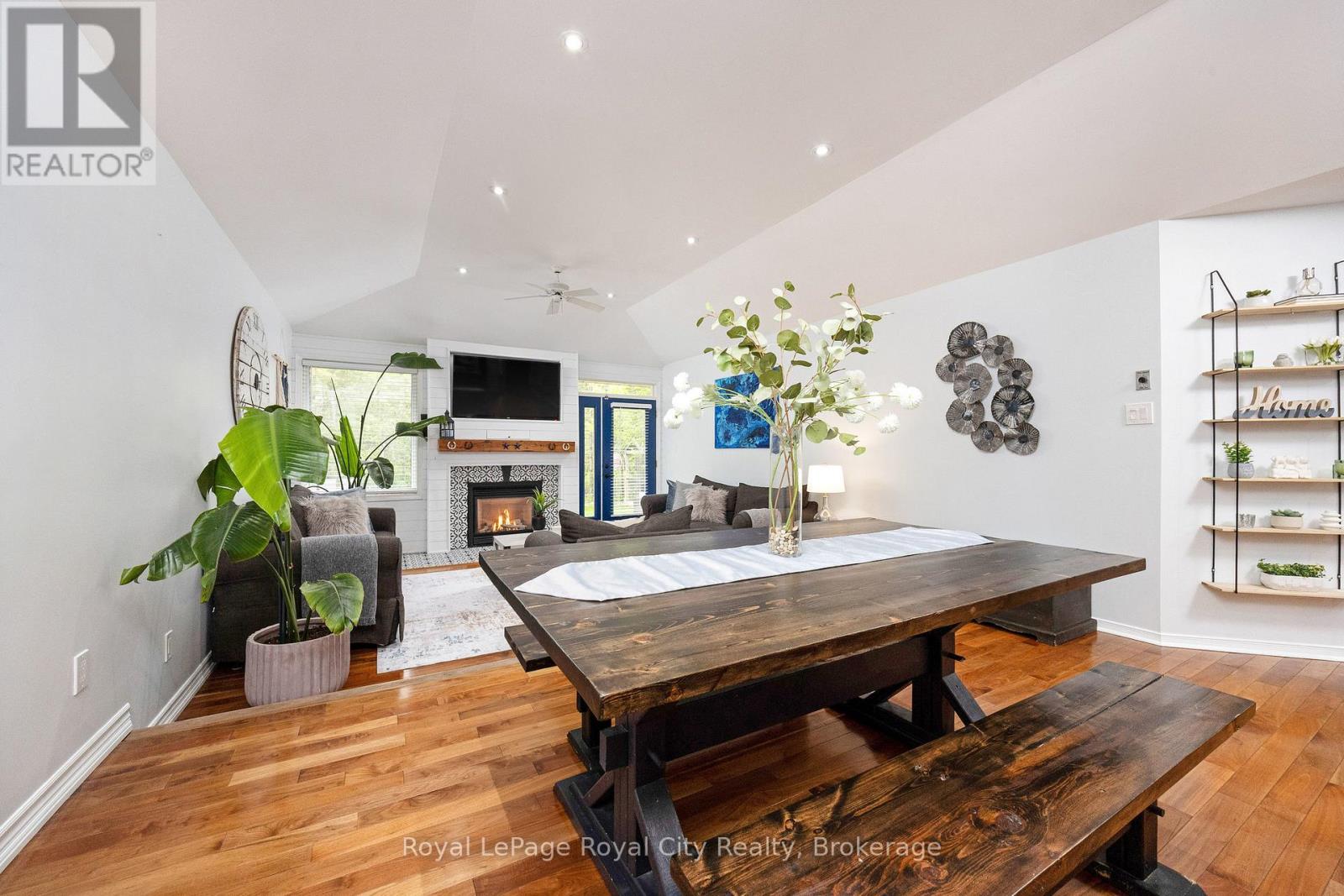 Photo 9 of 109 Maclennan Street, Guelph Eramosa ON