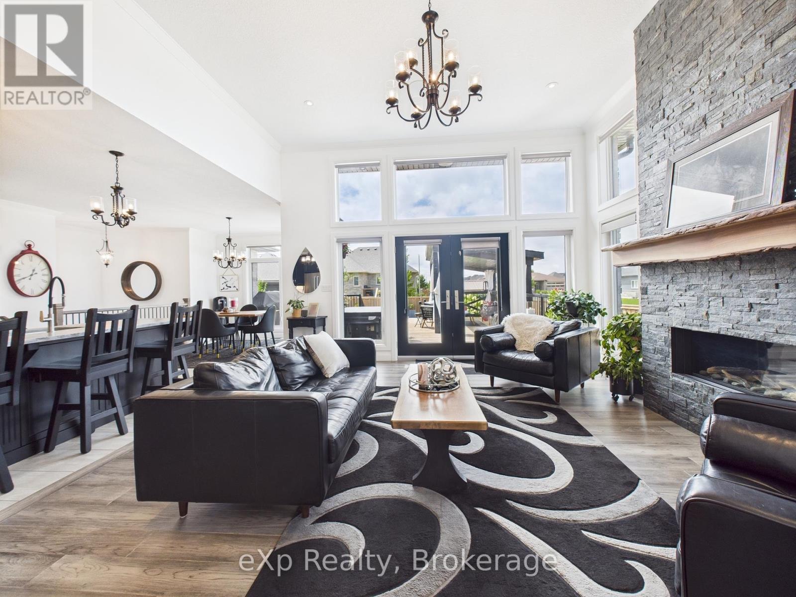 Photo 11 of 356 Devonshire Road, Saugeen Shores ON