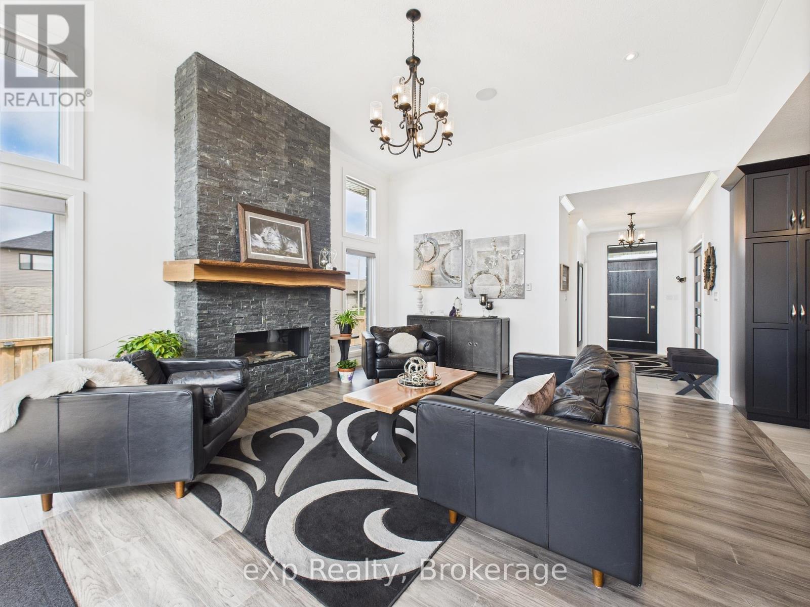 Photo 12 of 356 Devonshire Road, Saugeen Shores ON