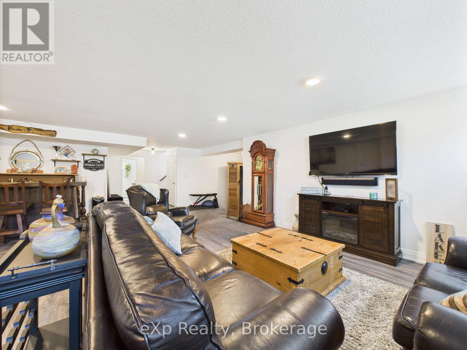 Photo 22 of 356 Devonshire Road, Saugeen Shores ON