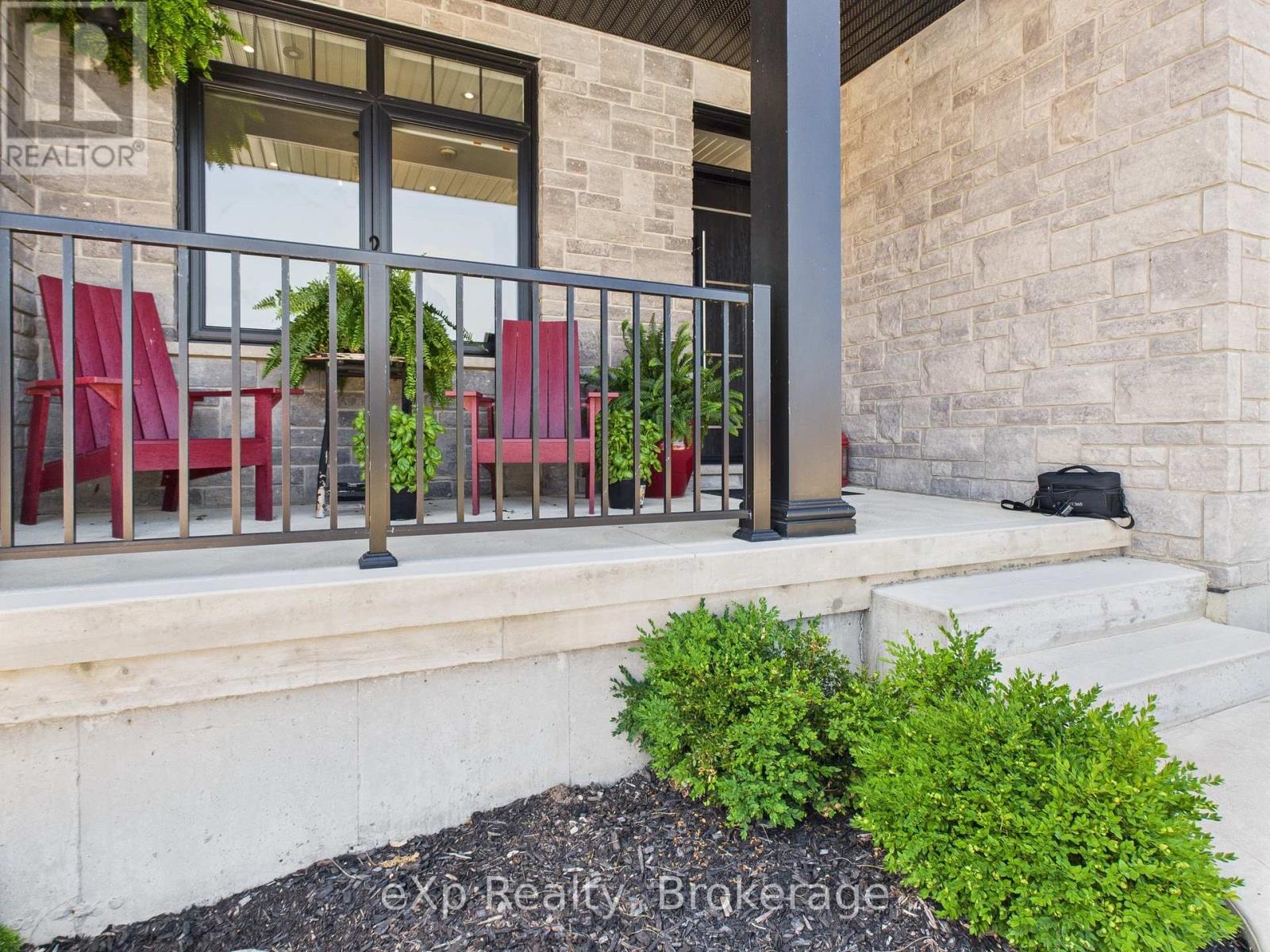 Photo 3 of 356 Devonshire Road, Saugeen Shores ON