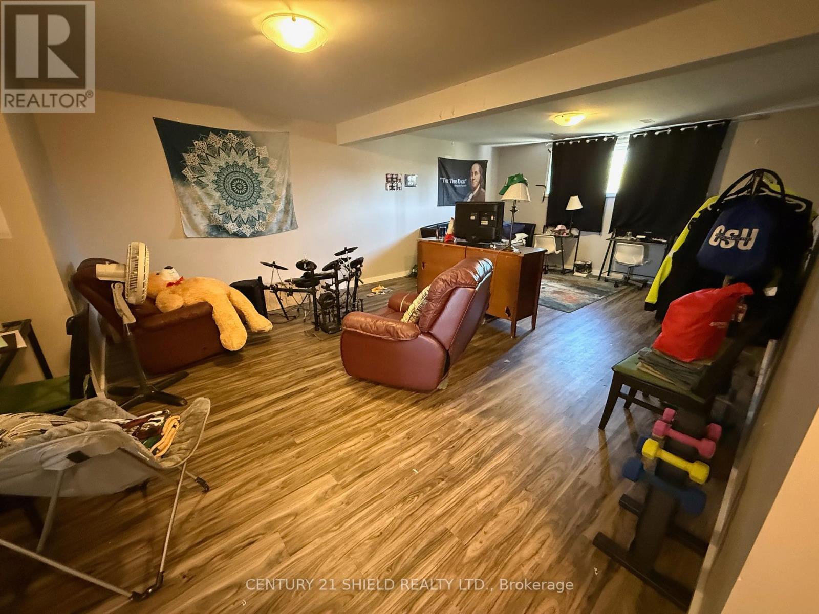 Photo 20 of 240 Glen Nora Drive, Cornwall ON