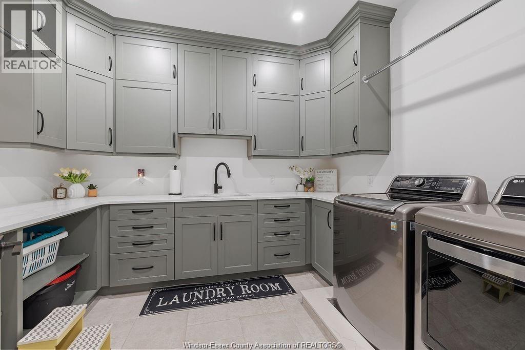 Photo 34 of 3850 Lasalle Woods Boulevard, Lasalle ON