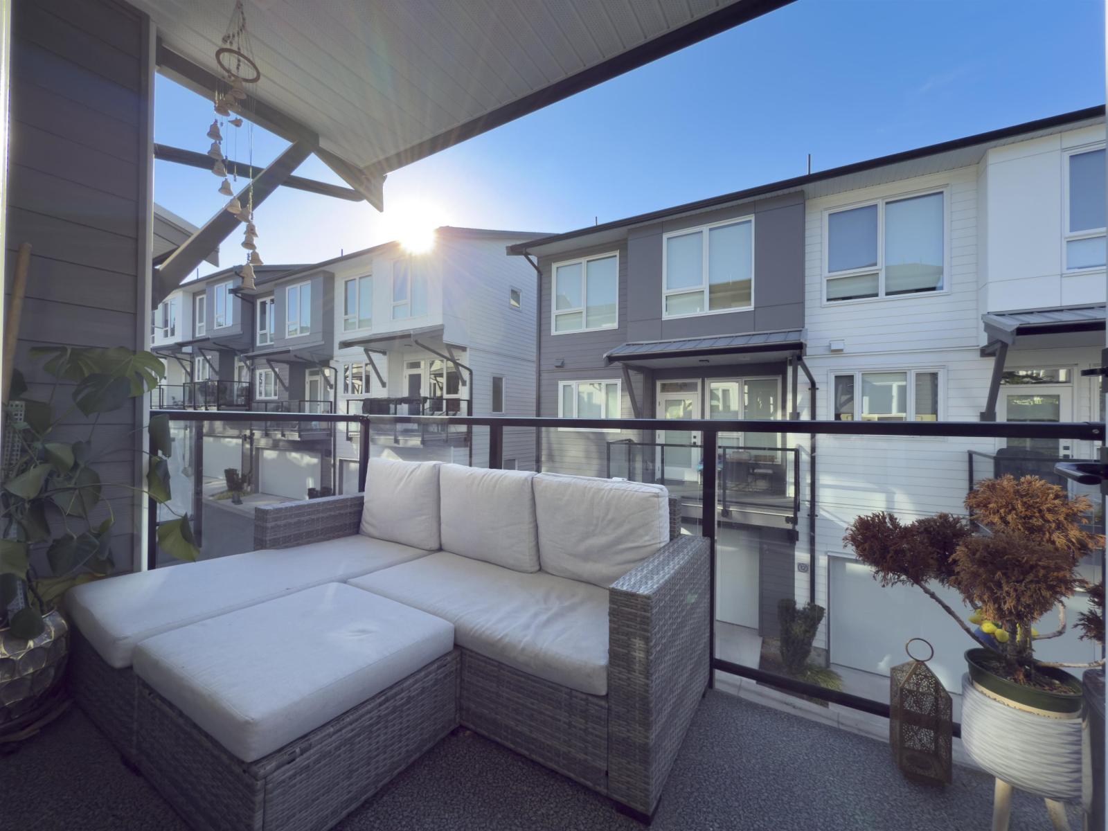 Photo 18 of 24 15030 28 Avenue, Surrey BC
