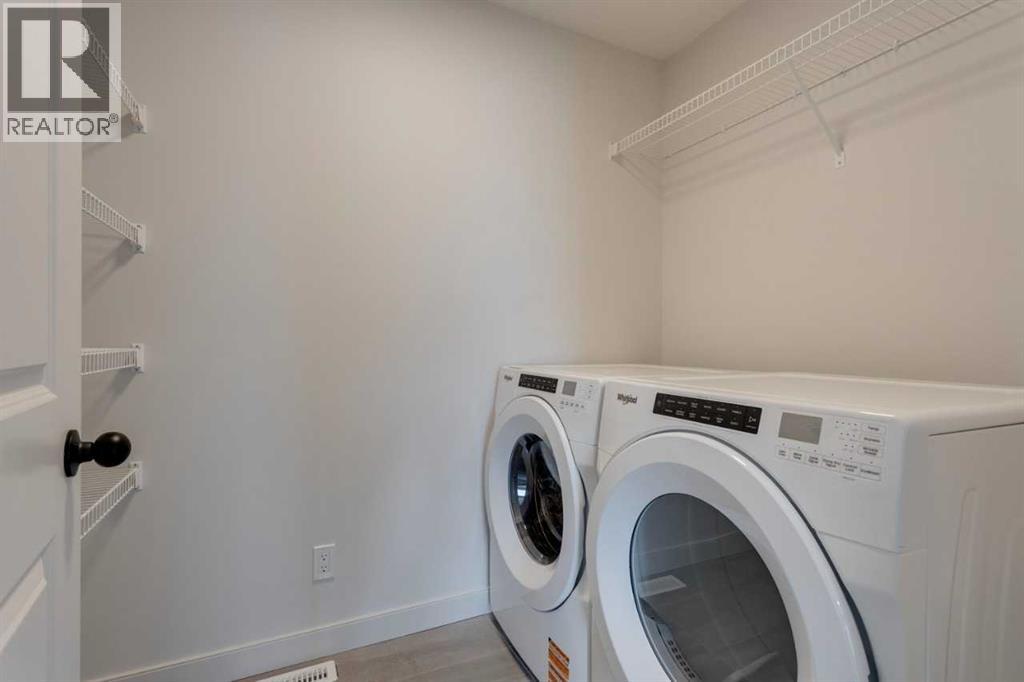 Photo 26 of 21 Bayview Mews Sw, Airdrie AB