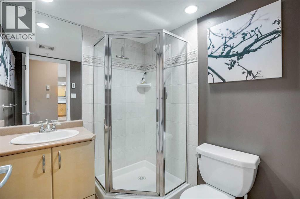Single Family House for Sale in    Avenue SW Downtown West End Calgary 