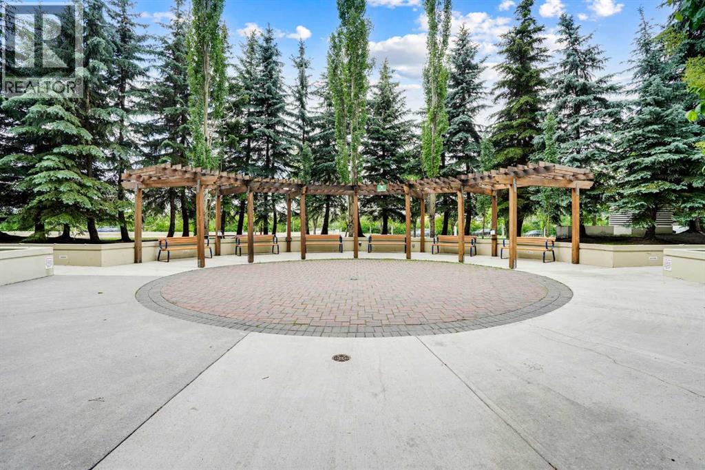 Single Family House for Sale in    Avenue SW Downtown West End Calgary 