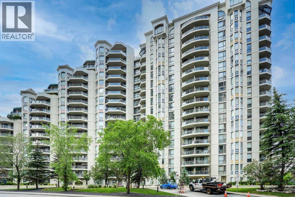 Single Family House for Sale in    Avenue SW Downtown West End Calgary 