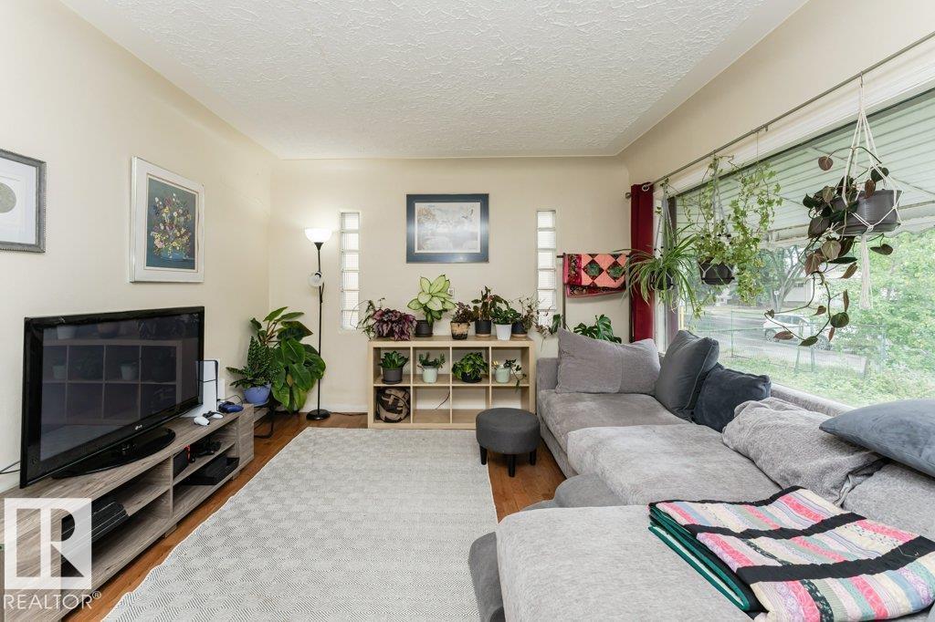 Photo 1 of 6028 106 St Nw, Edmonton AB