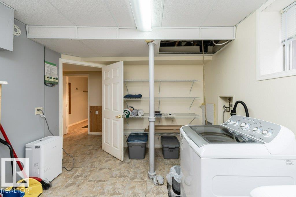 Photo 38 of 6028 106 St Nw, Edmonton AB